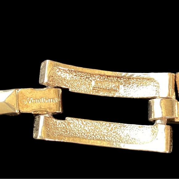 Vintage 1970’s Vendome Chunky Gold Bracelet - Picture 6 of 7